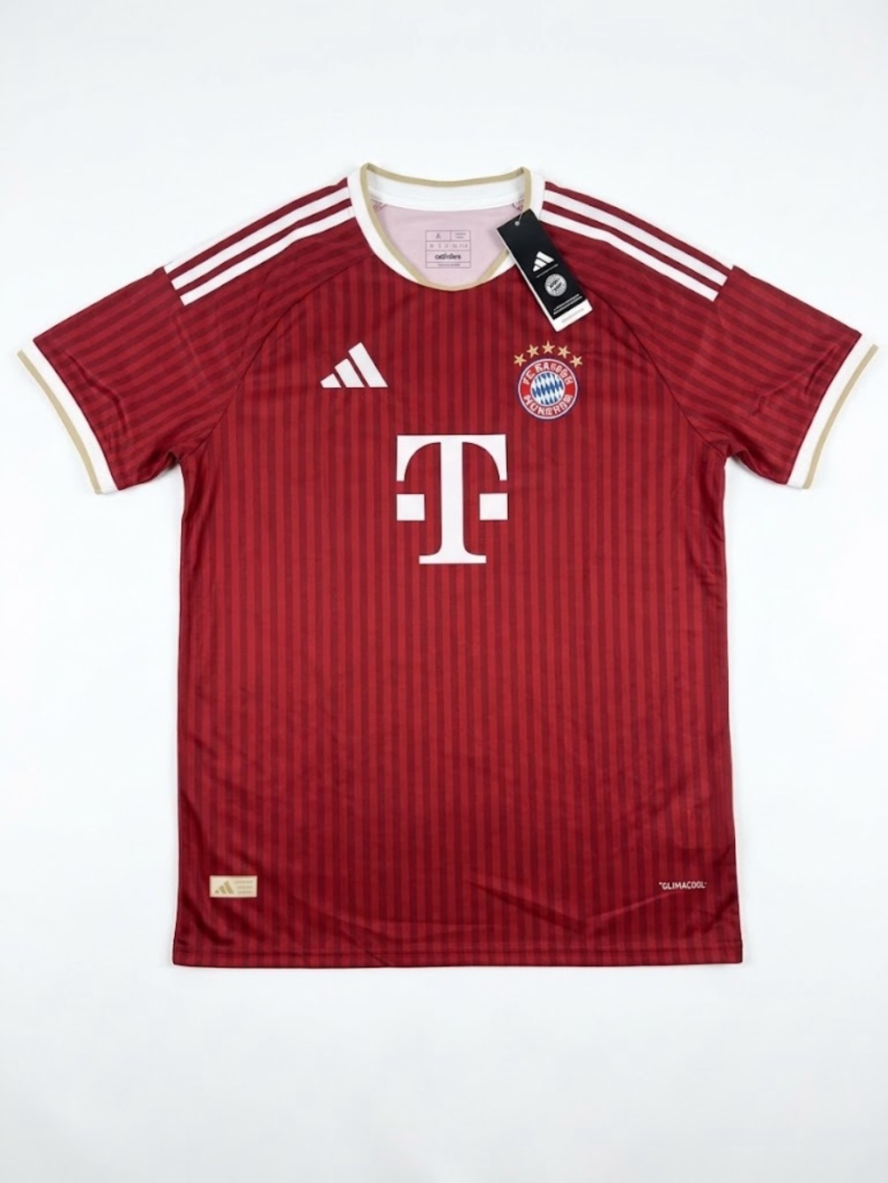 Adidas FC Bayern jersey XXL  NWT